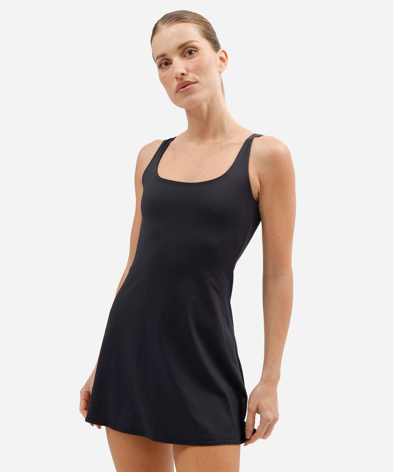 vestido curto feminino esportivo preto