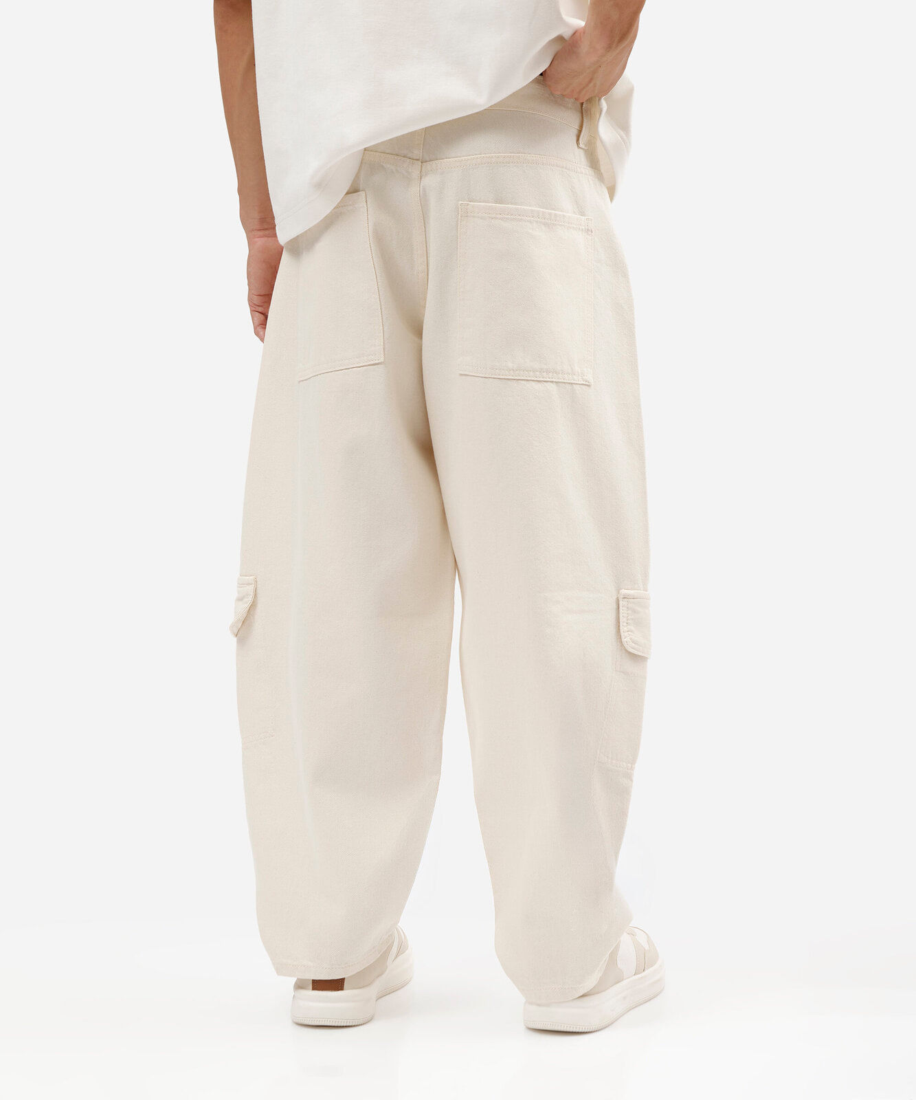 calça barrel cargo masculina de sarja com cordão off white