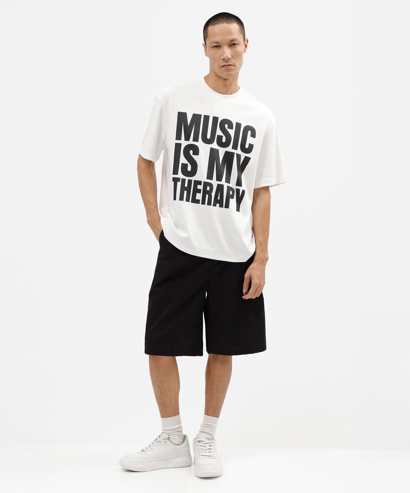 camiseta masculina com algodão manga curta estampada off white