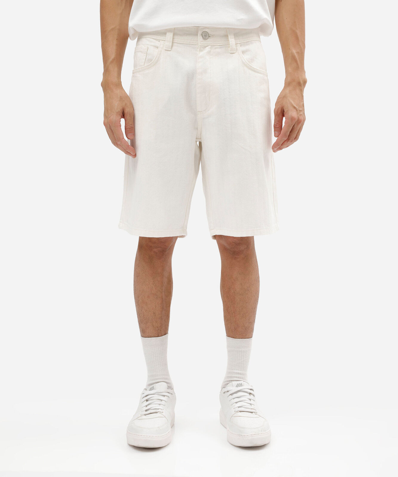 bermuda reta masculina de sarja off white