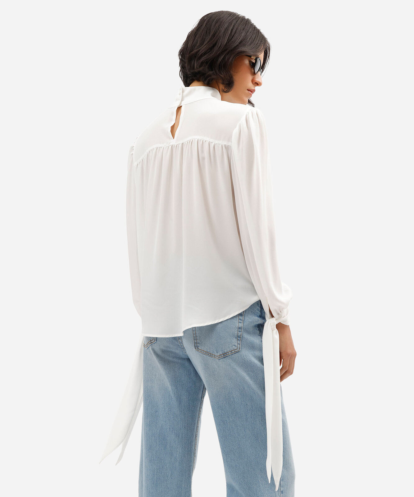 blusa feminina gola alta manga longa com amarração off white