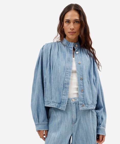 jaqueta feminina jeans com pregas gola funnel neck azul