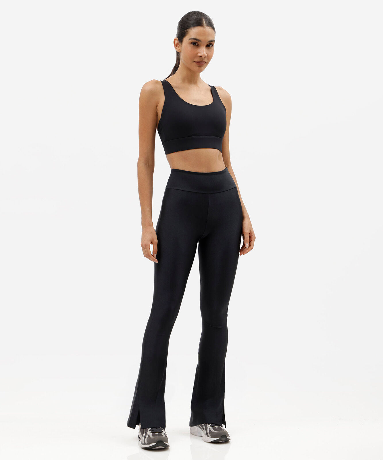 calça flare bailarina feminina de poliamida com fendas preta