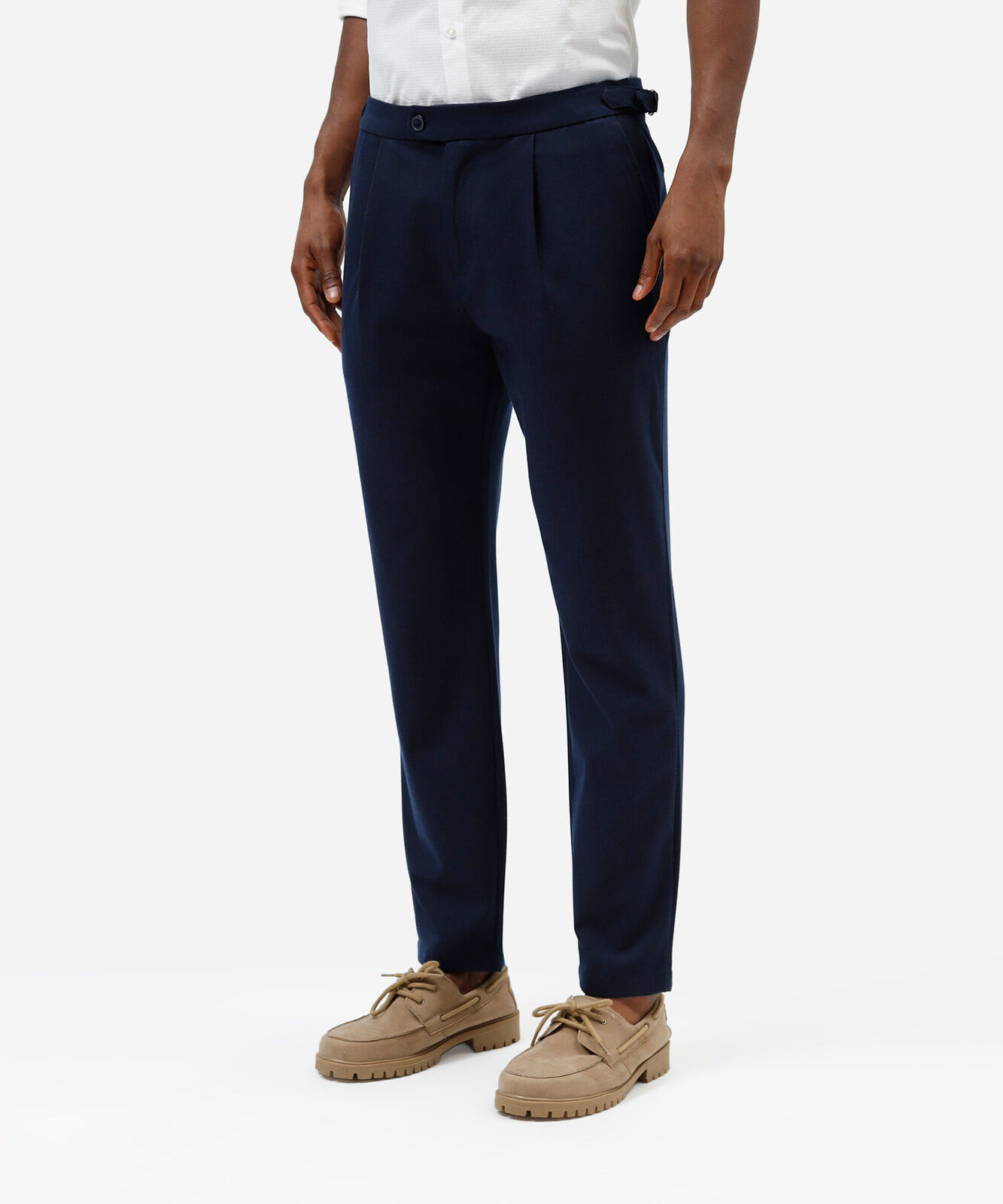 calça slim de alfaiataria masculina com fivela azul