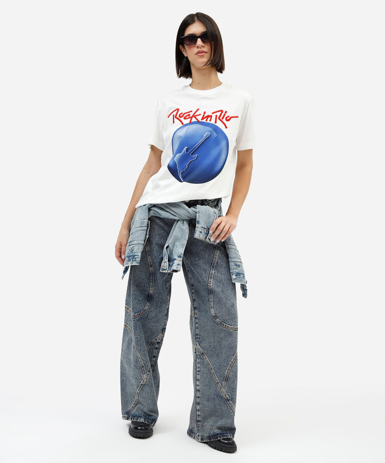 camiseta de algodão rock in rio manga curta off white