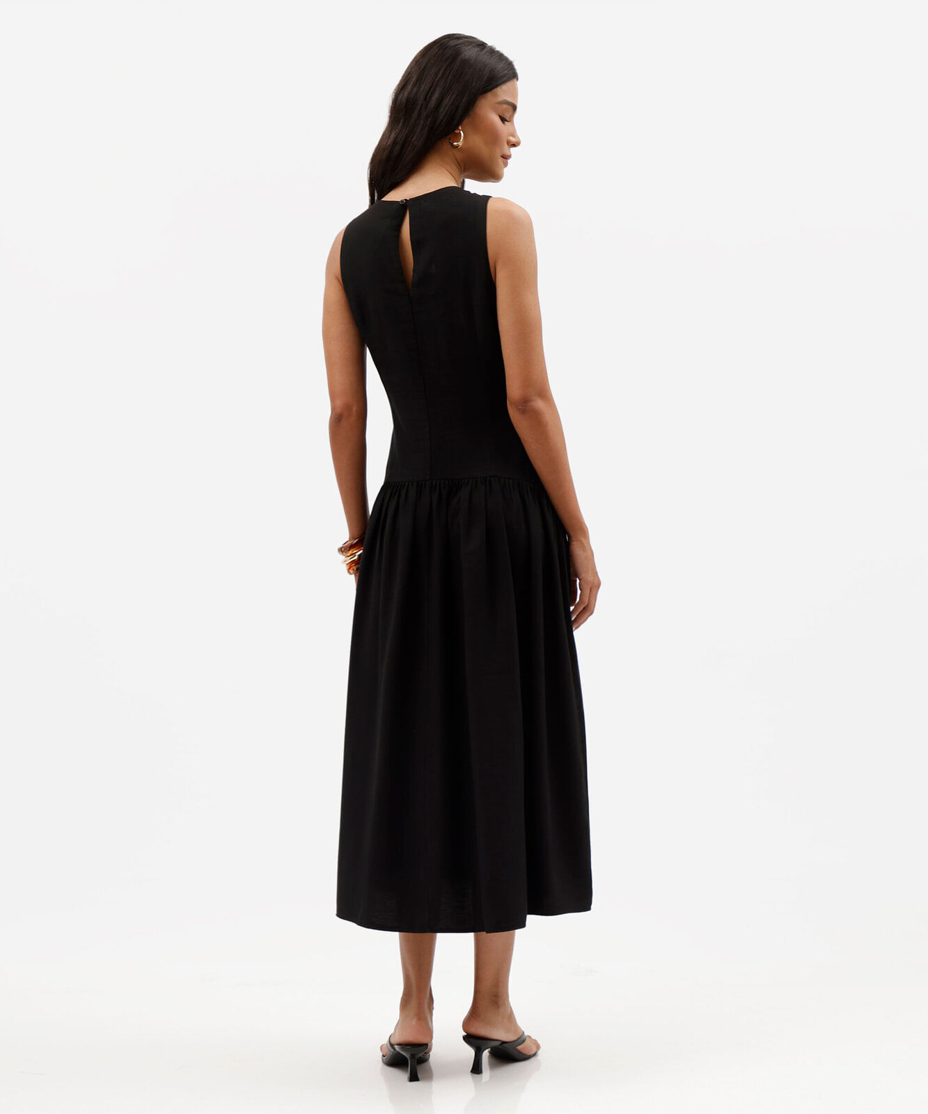 vestido midi feminino com viscose e recortes preto