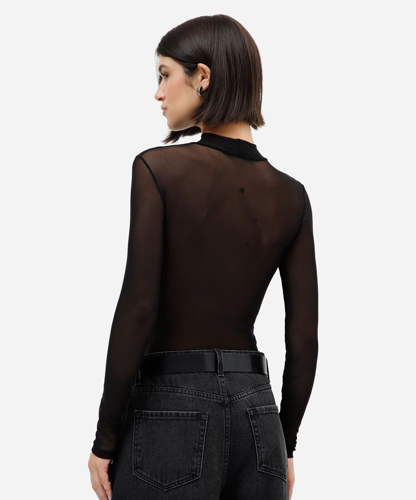 blusa de tule gola alta manga longa preta