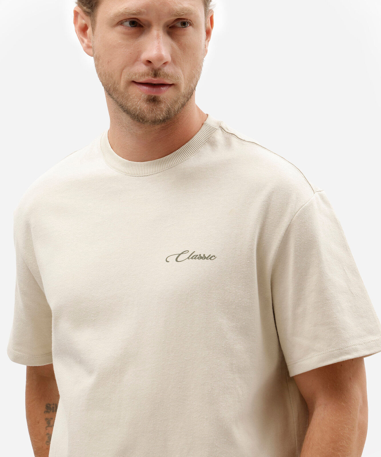 camiseta masculina de algodão manga curta estampada bege