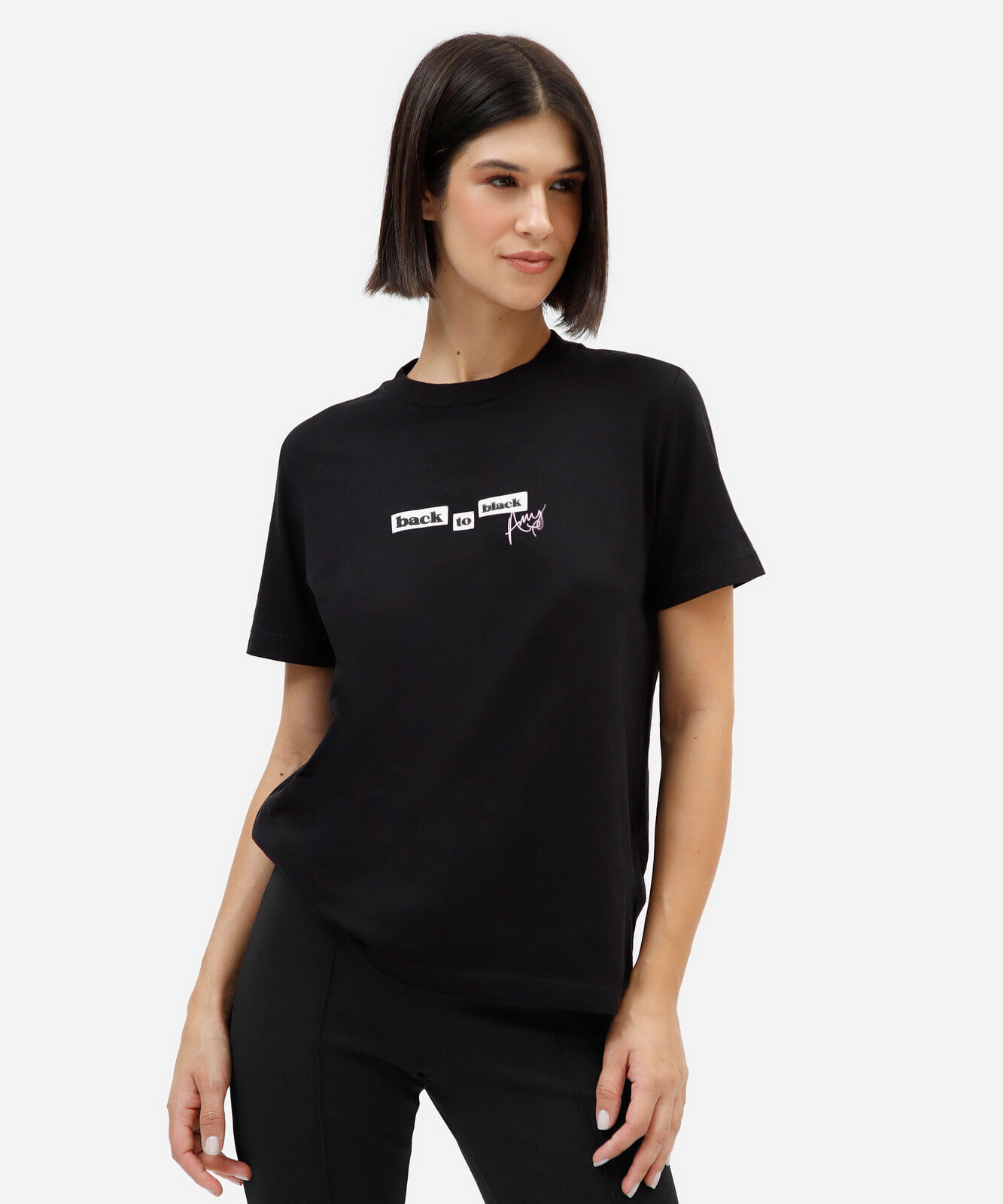 camiseta feminina de algodão manga curta amy winehouse preta