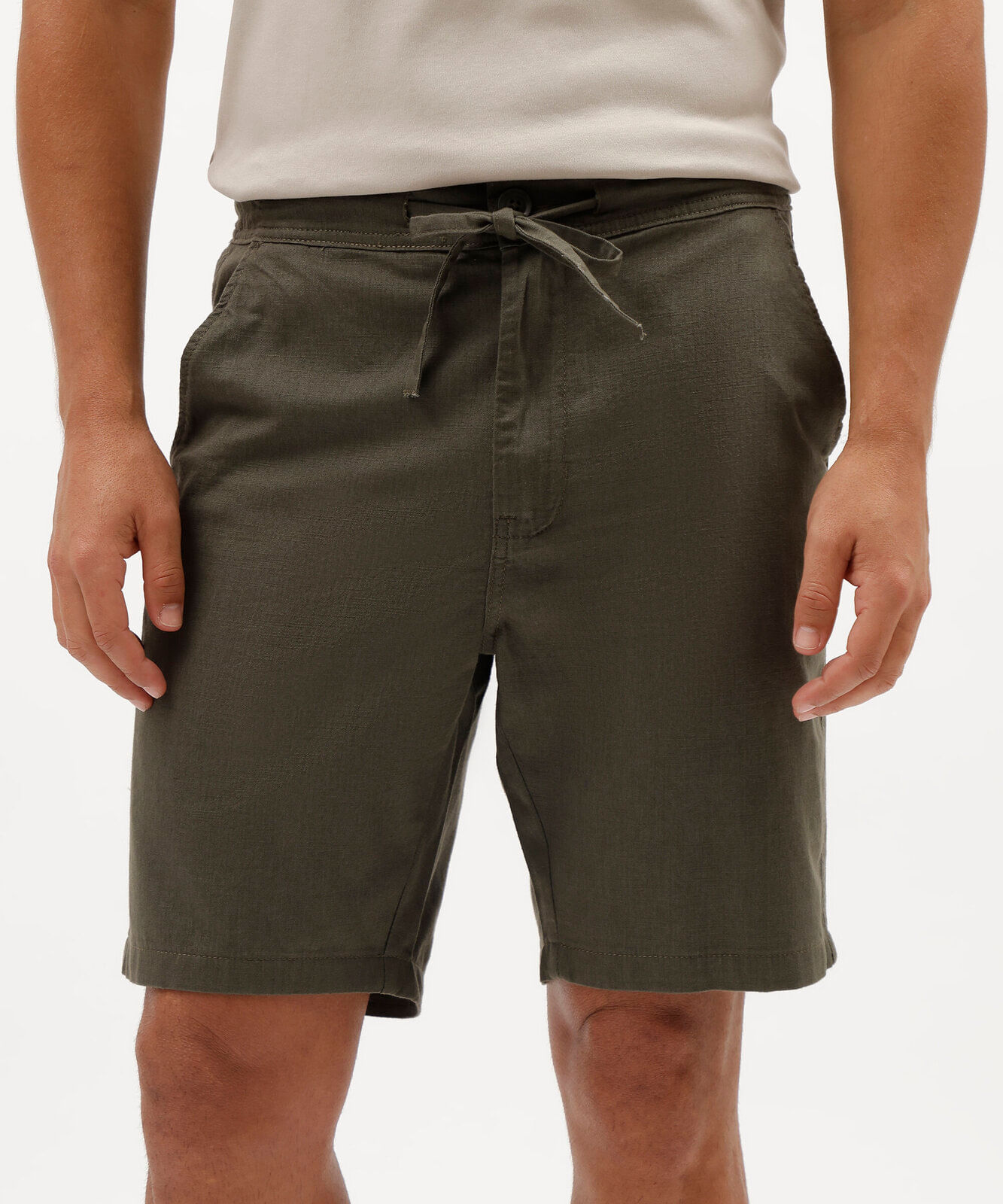 bermuda masculina com cordão verde