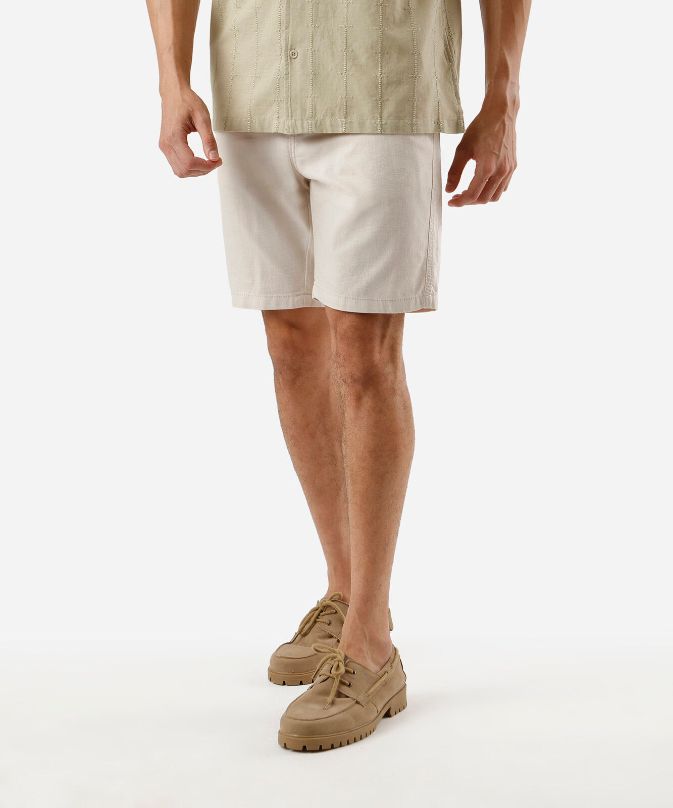 bermuda masculina com cordão bege