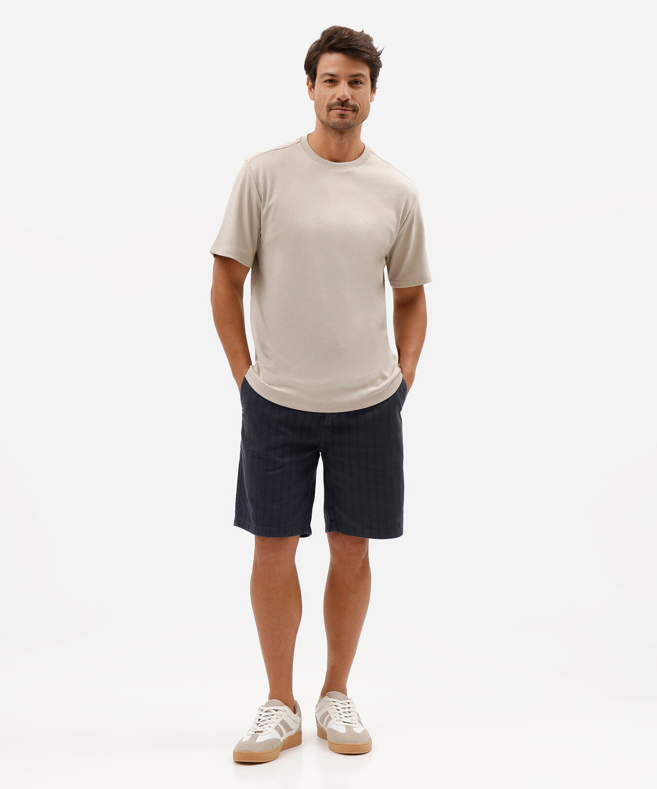camiseta masculina de algodão peruano manga curta cinza