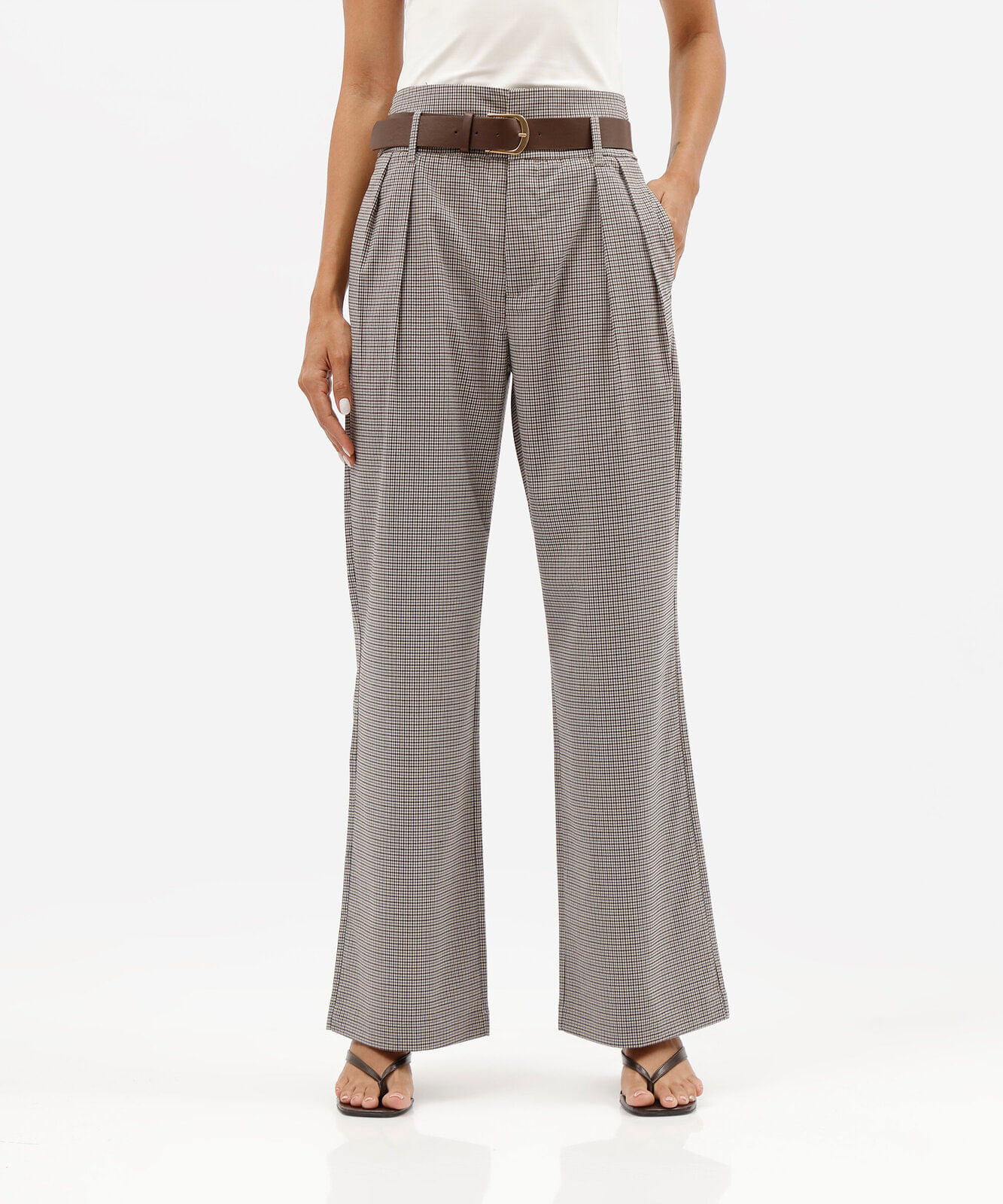 calça de alfaiataria feminina com cinto xadrez colorida