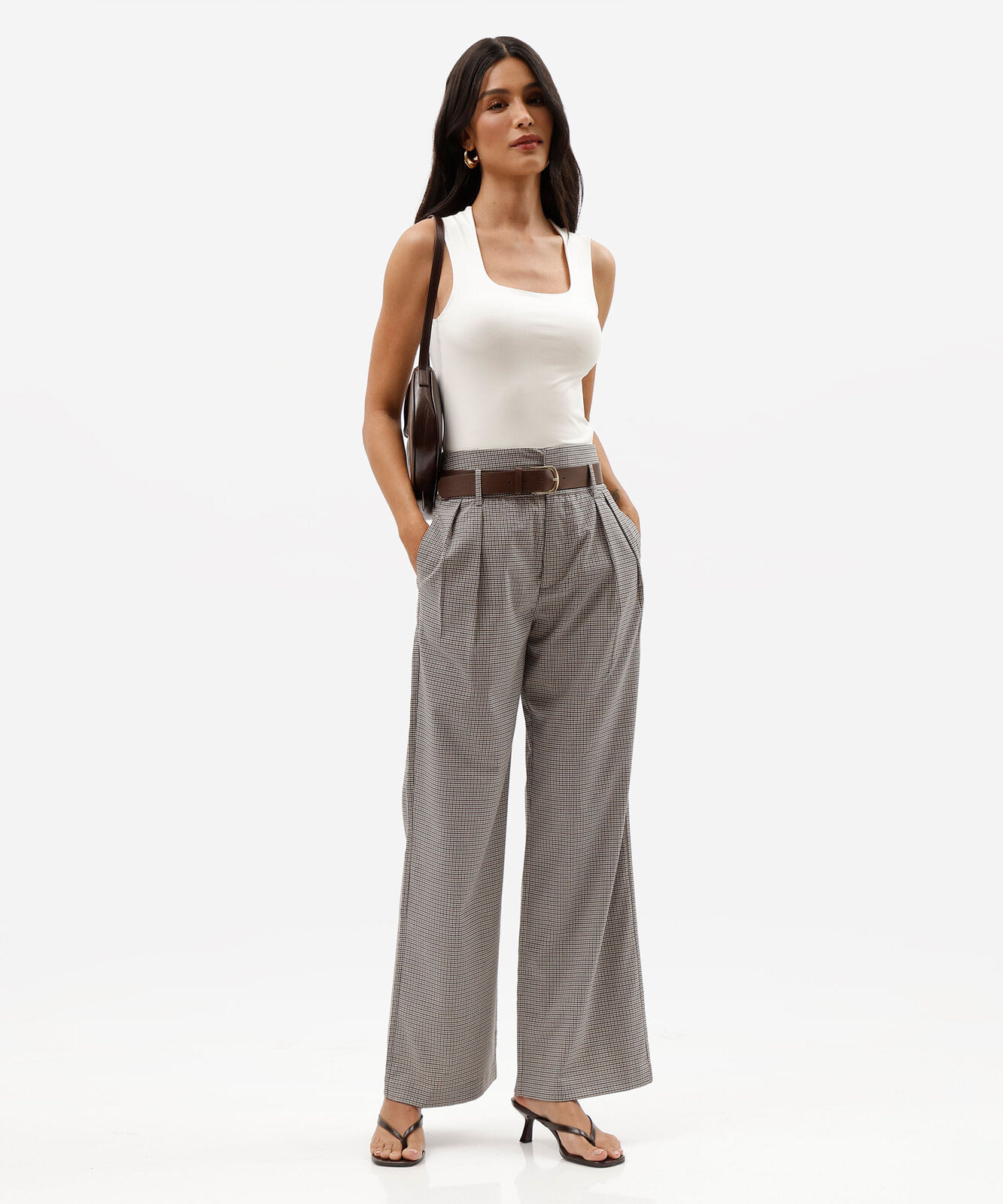 regata feminina de poliamida decote quadrado off white