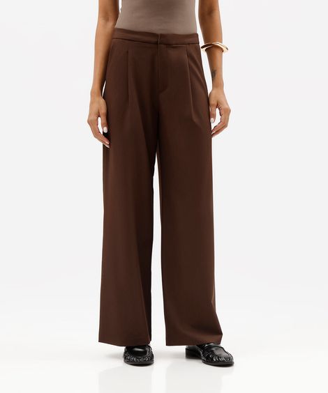 calça wide leg feminina de alfaiataria com pregas marrom
