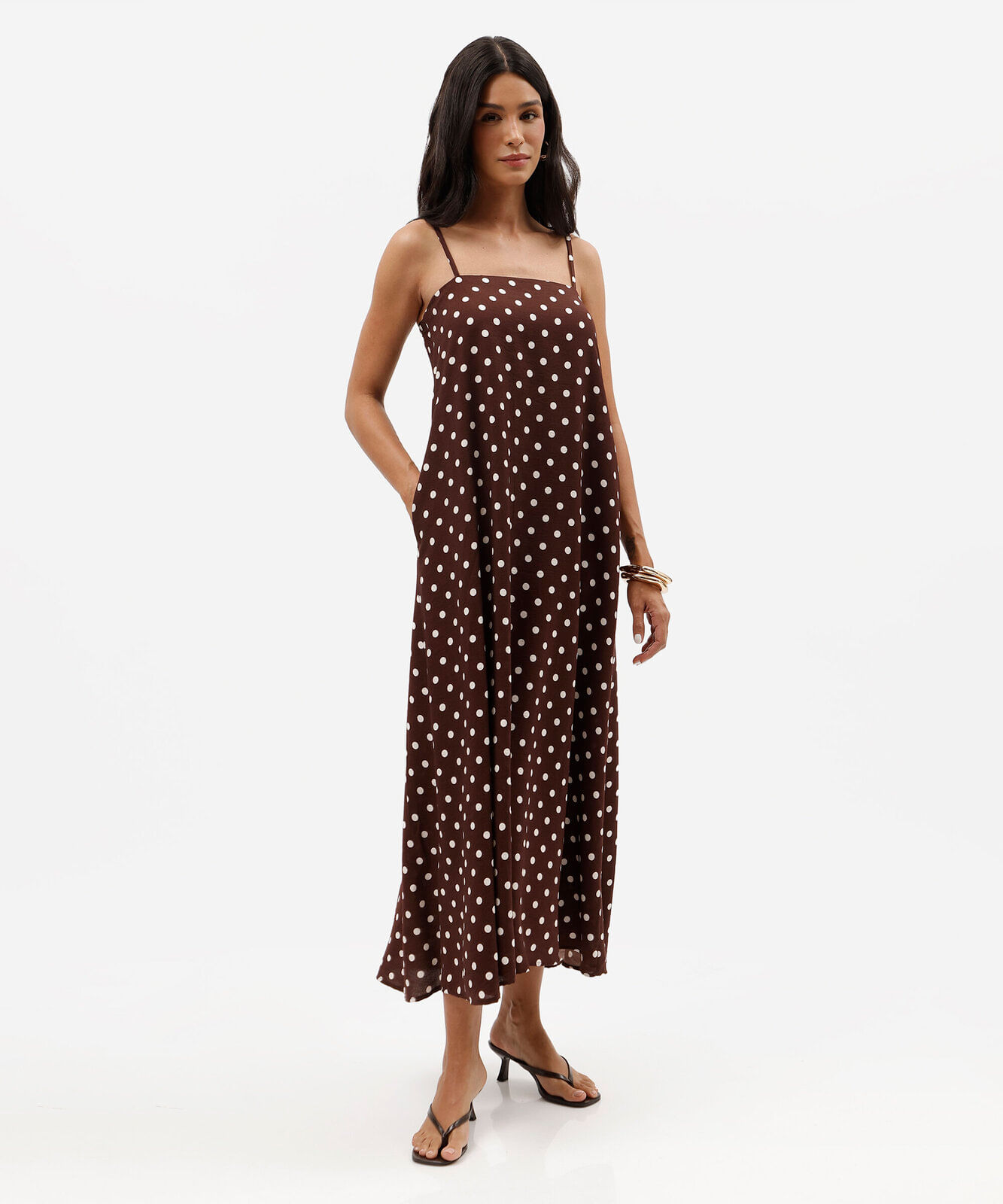 vestido longo alça fina feminino com viscose poá marrom