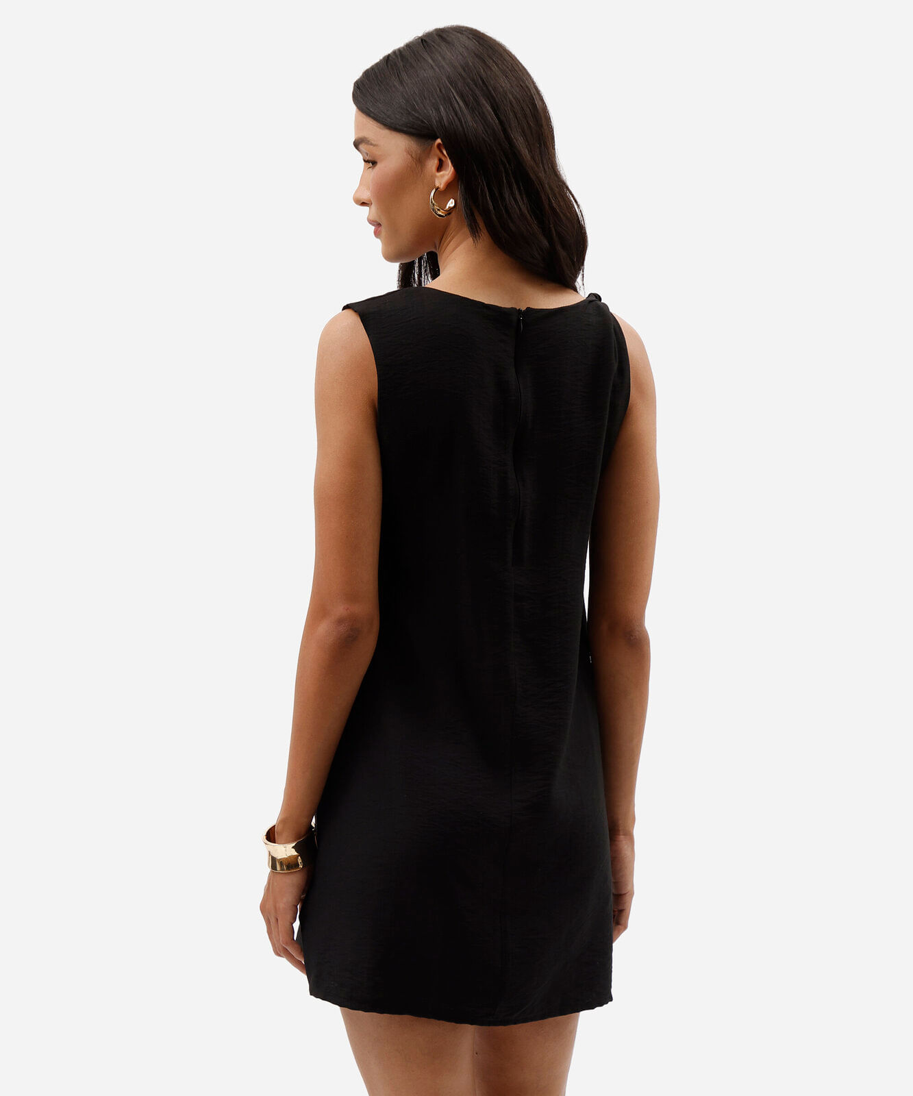 vestido curto feminino com viscose decote canoa preto