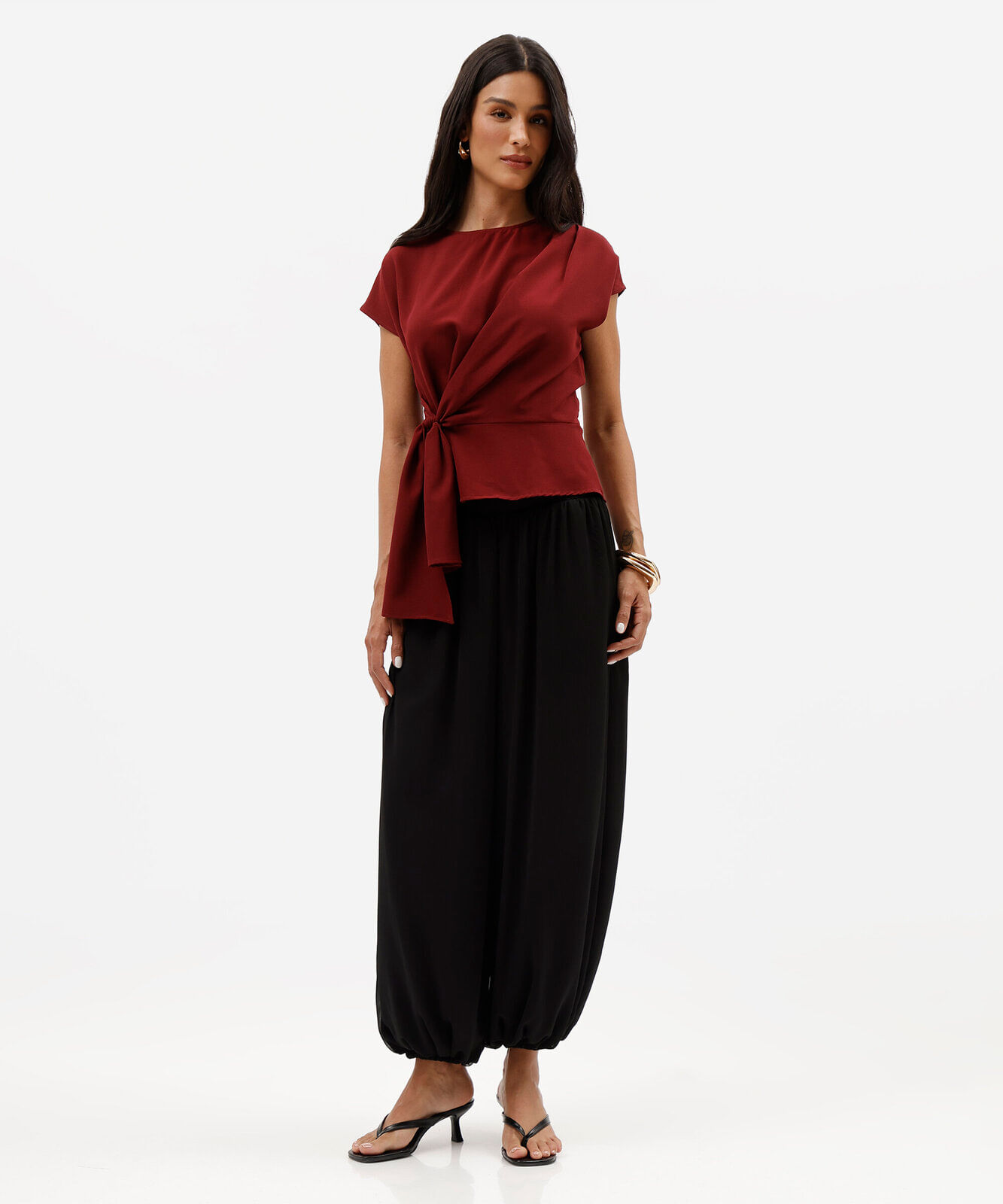 blusa feminina com amarração manga curta vinho