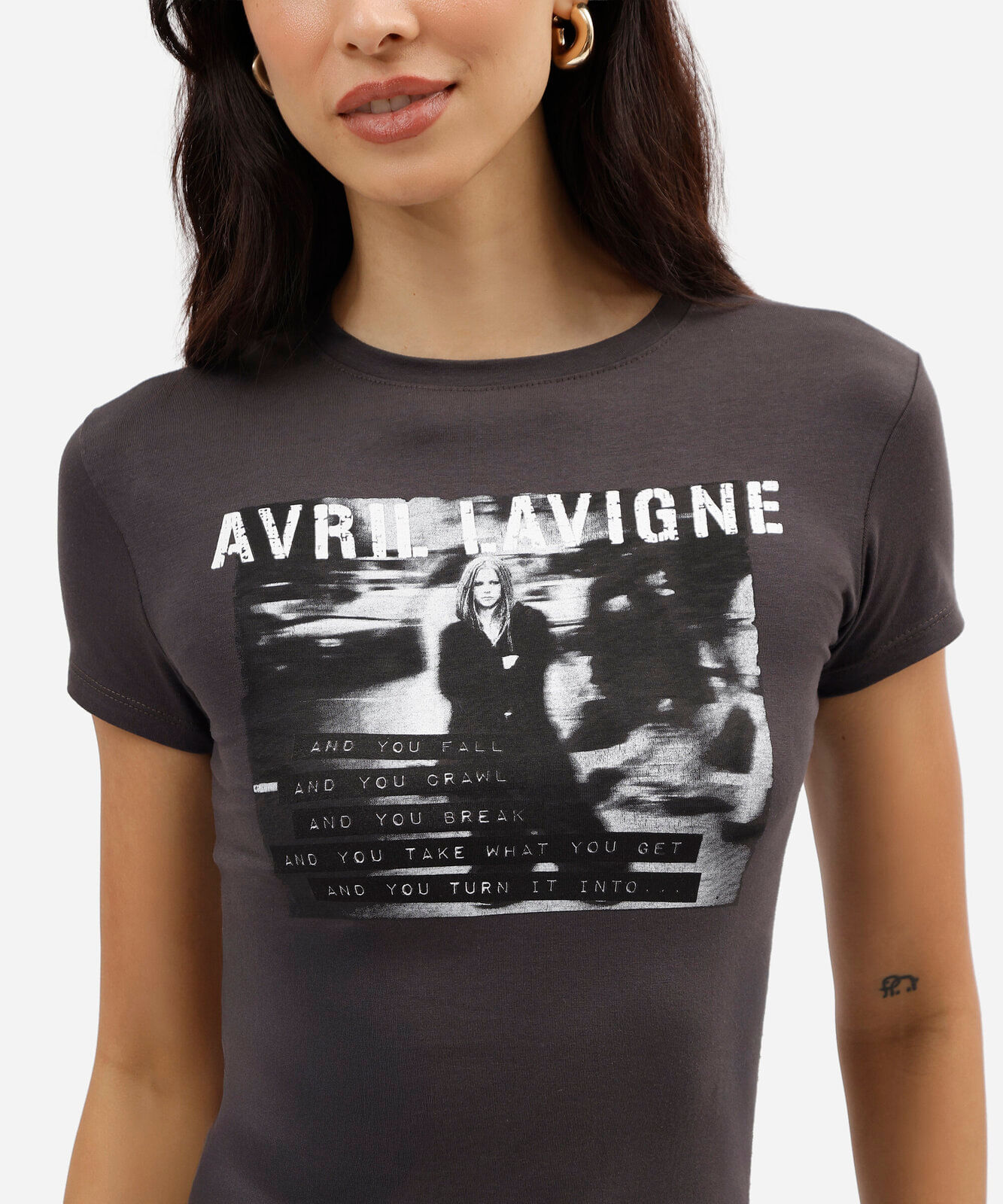 camiseta baby look feminina de algodão manga curta avril lavigne cinza