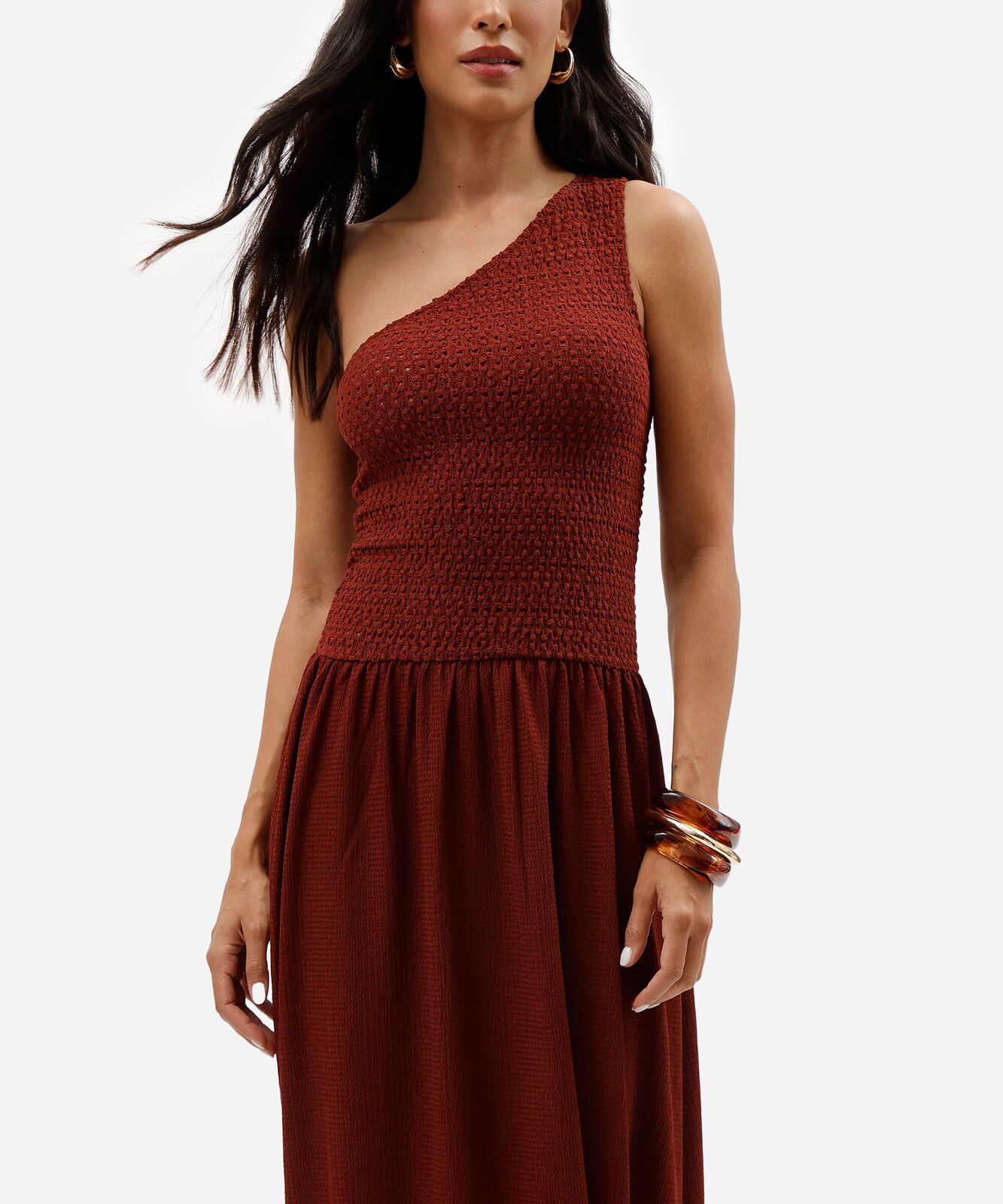 vestido longo feminino ombro único texturizado vinho