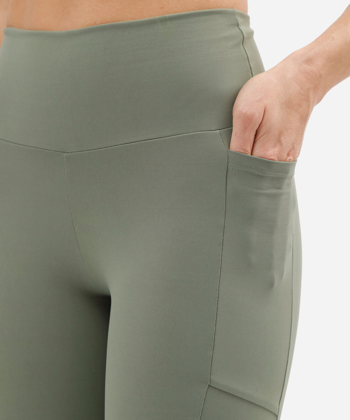 calça legging esportiva com bolso verde