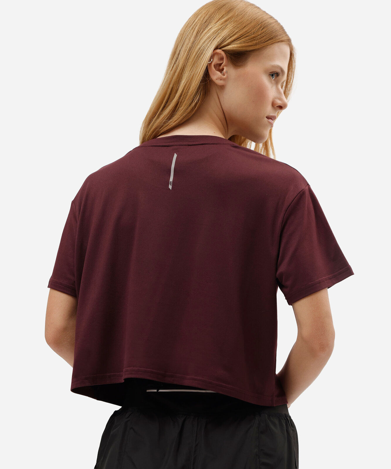 blusa cropped feminina esportiva vinho