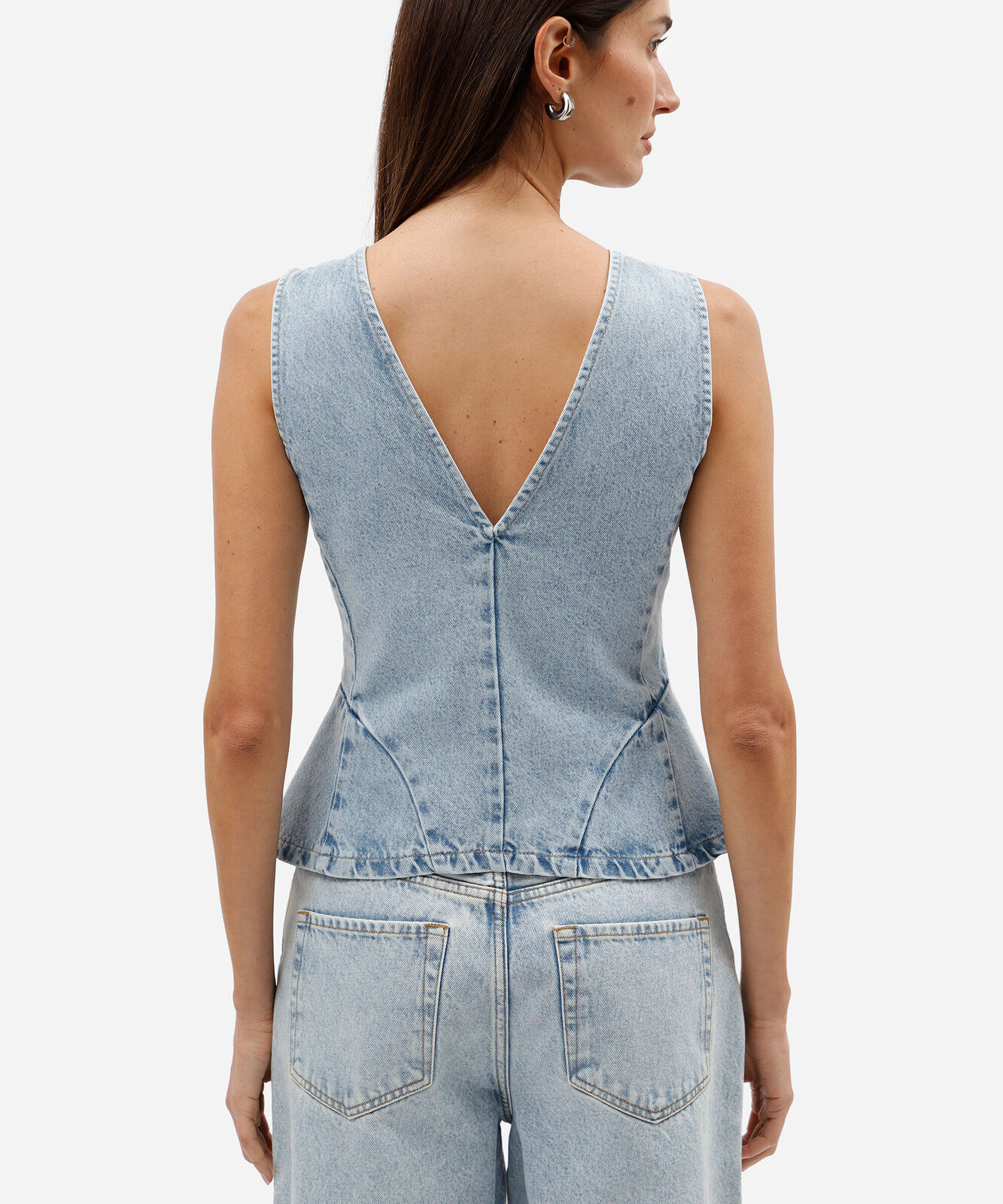 colete feminino jeans decote v com recortes azul