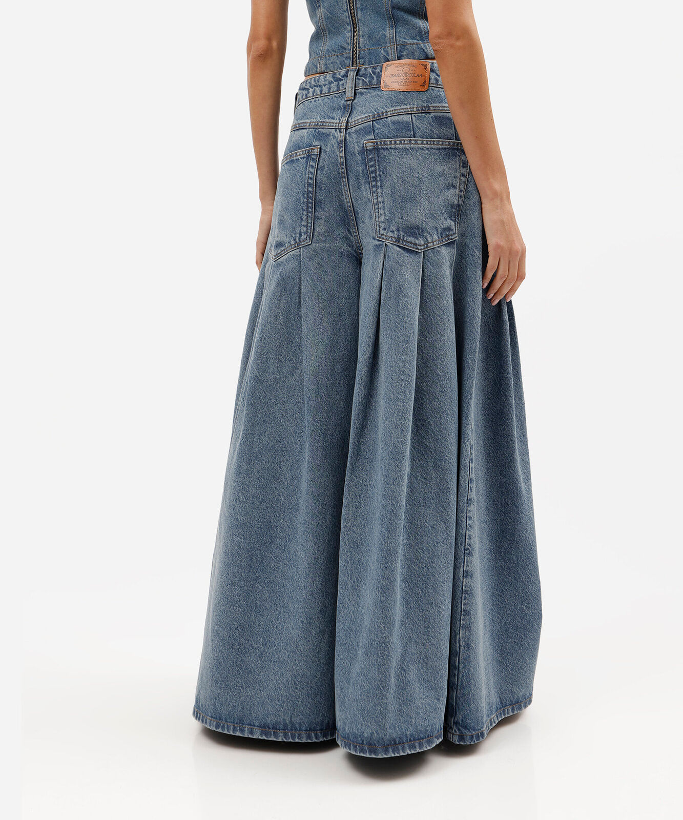 calça maxi pantalona feminina com pregas gustavo silvestre azul
