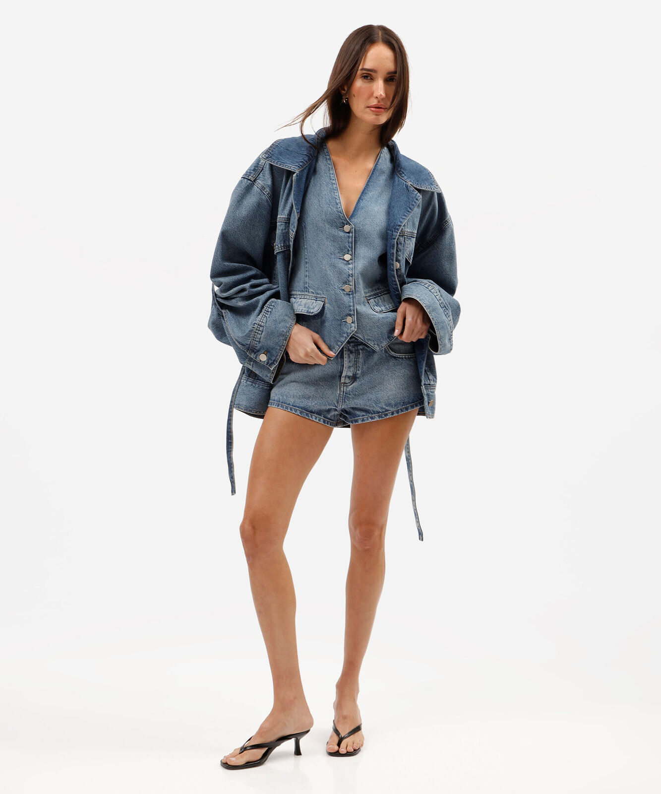 short curto feminino jeans cintura média gustavo silvestre azul