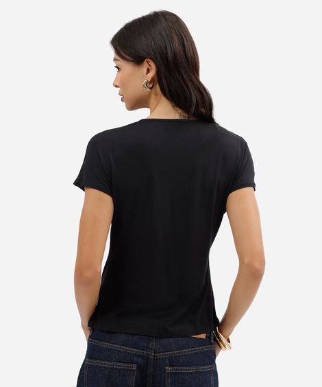 blusa feminina de viscose decote v com transpasse manga curta preta