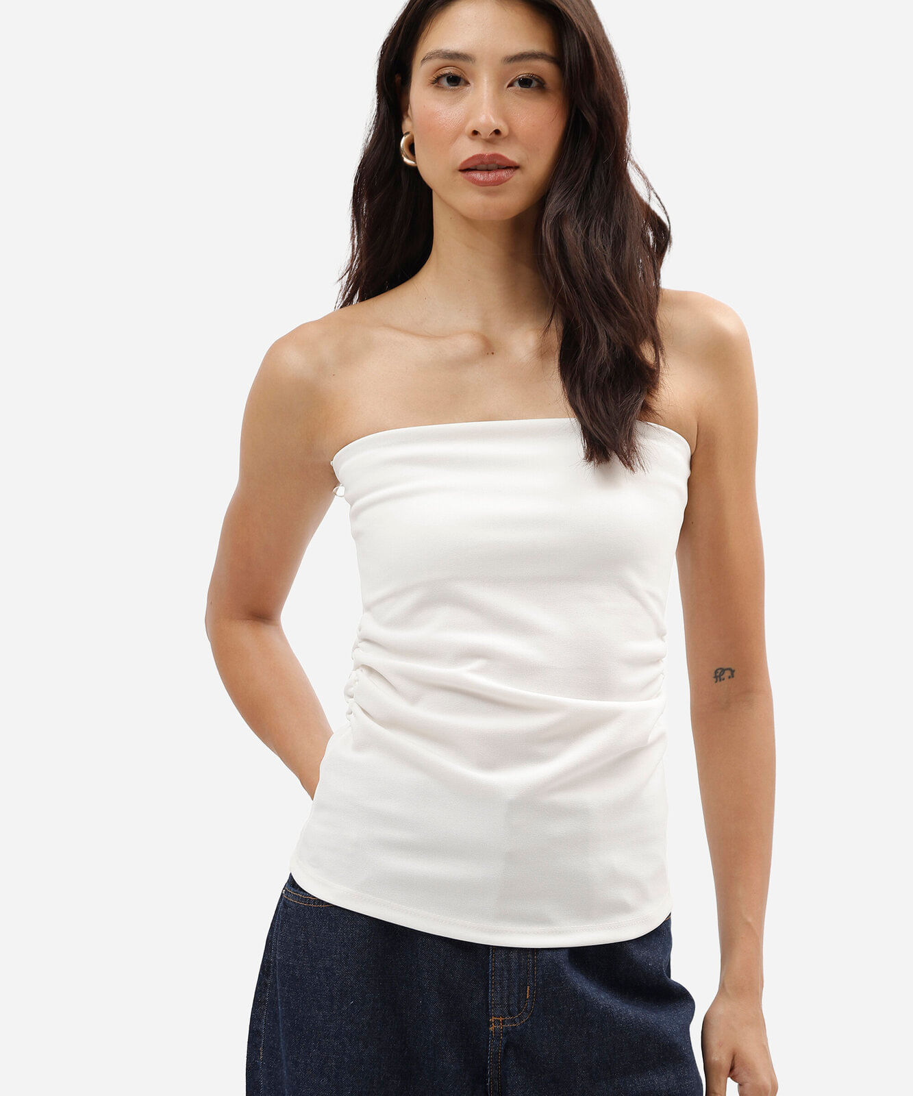 blusa sem alça feminina franzida off white