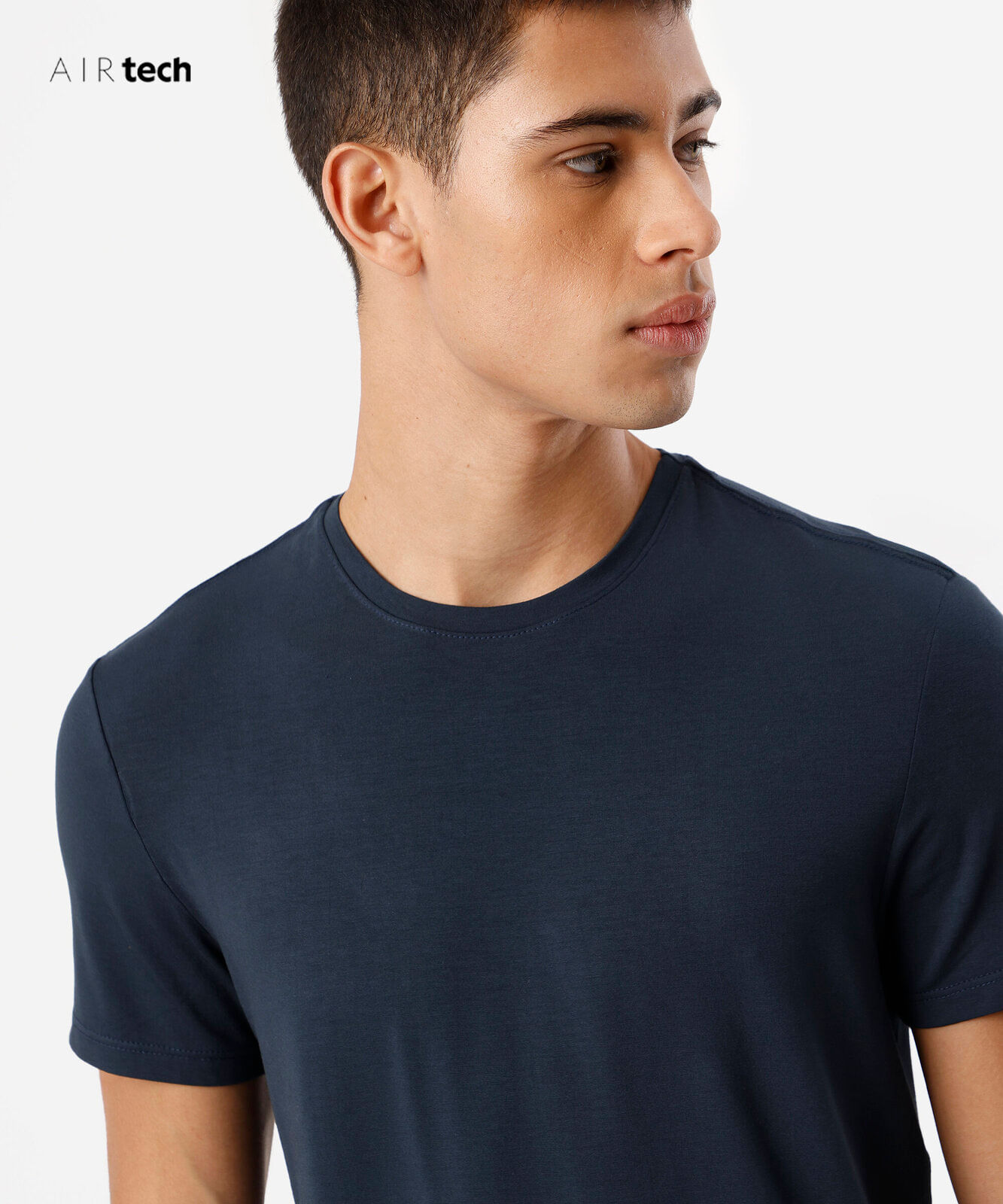 camiseta slim masculina AIRtech azul