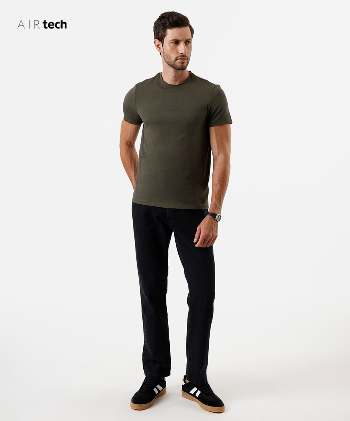camiseta slim masculina AIRtech verde