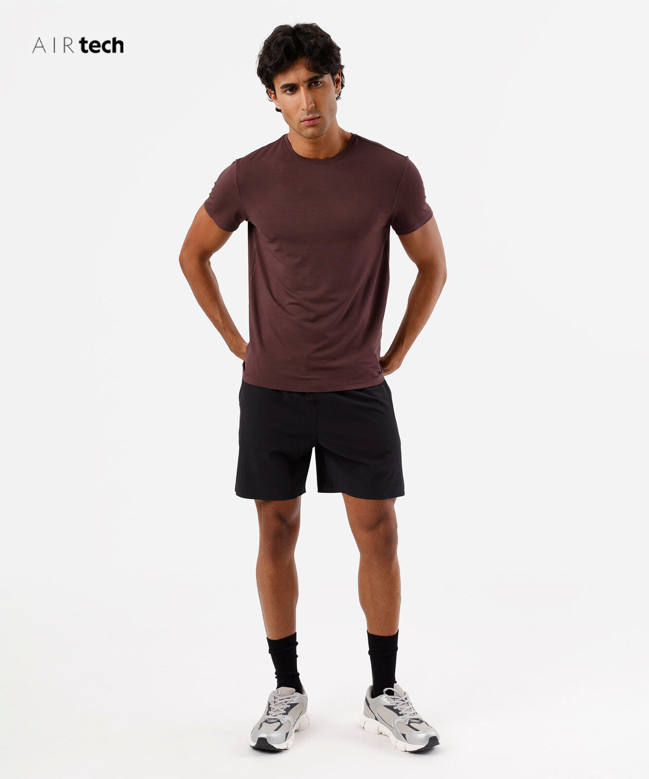 camiseta slim masculina AIRtech vinho