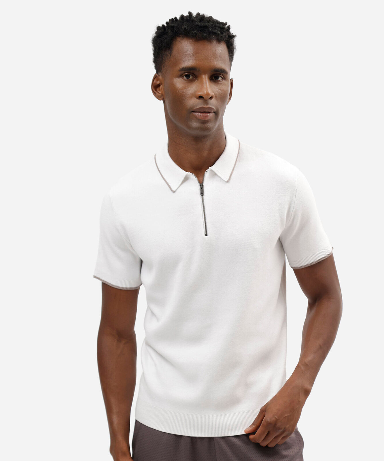 camisa polo masculina slim de tricô com zíper off white