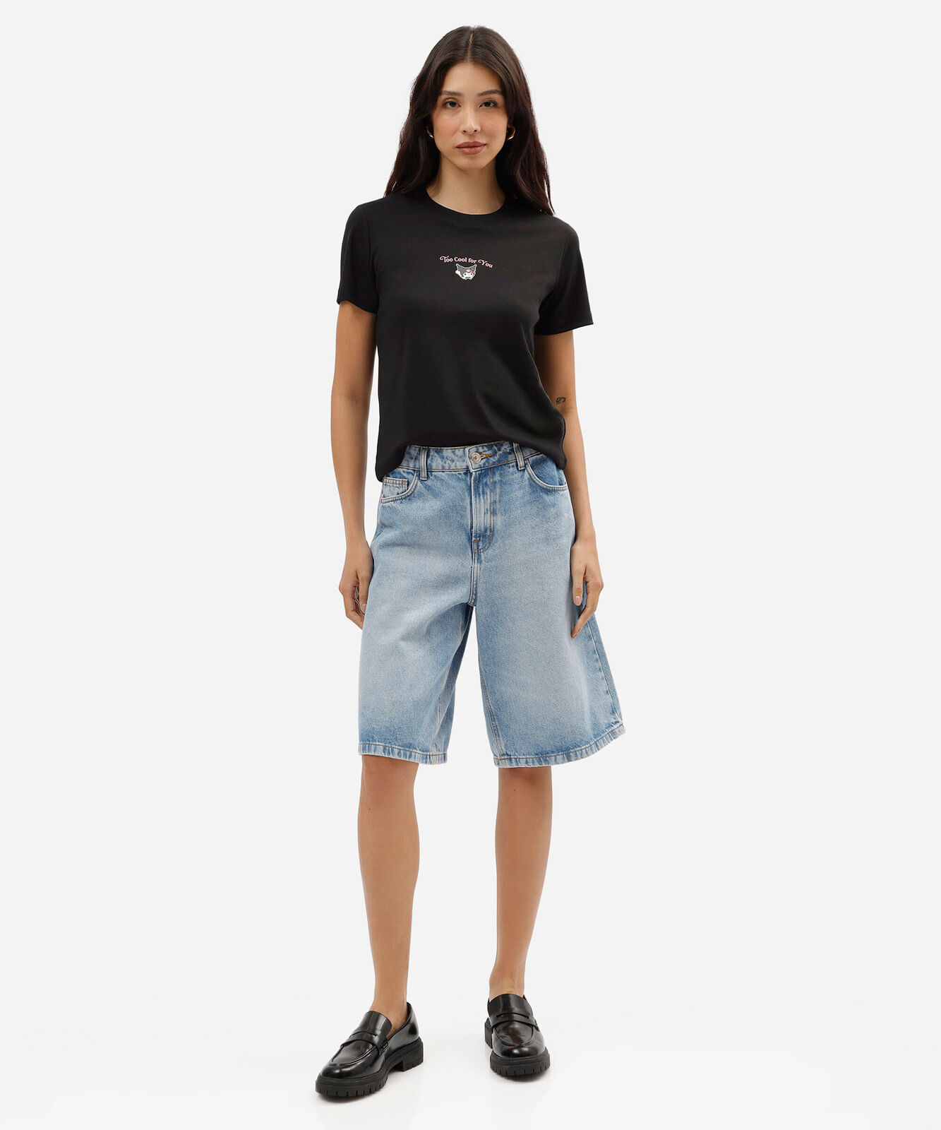 camiseta feminina de algodão peruano manga curta kuromi preta