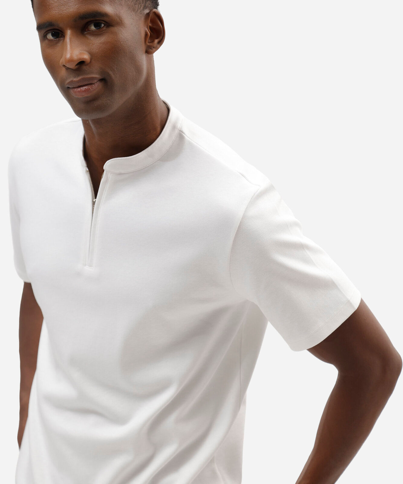 polo masculina de algodão peruano com zíper off white