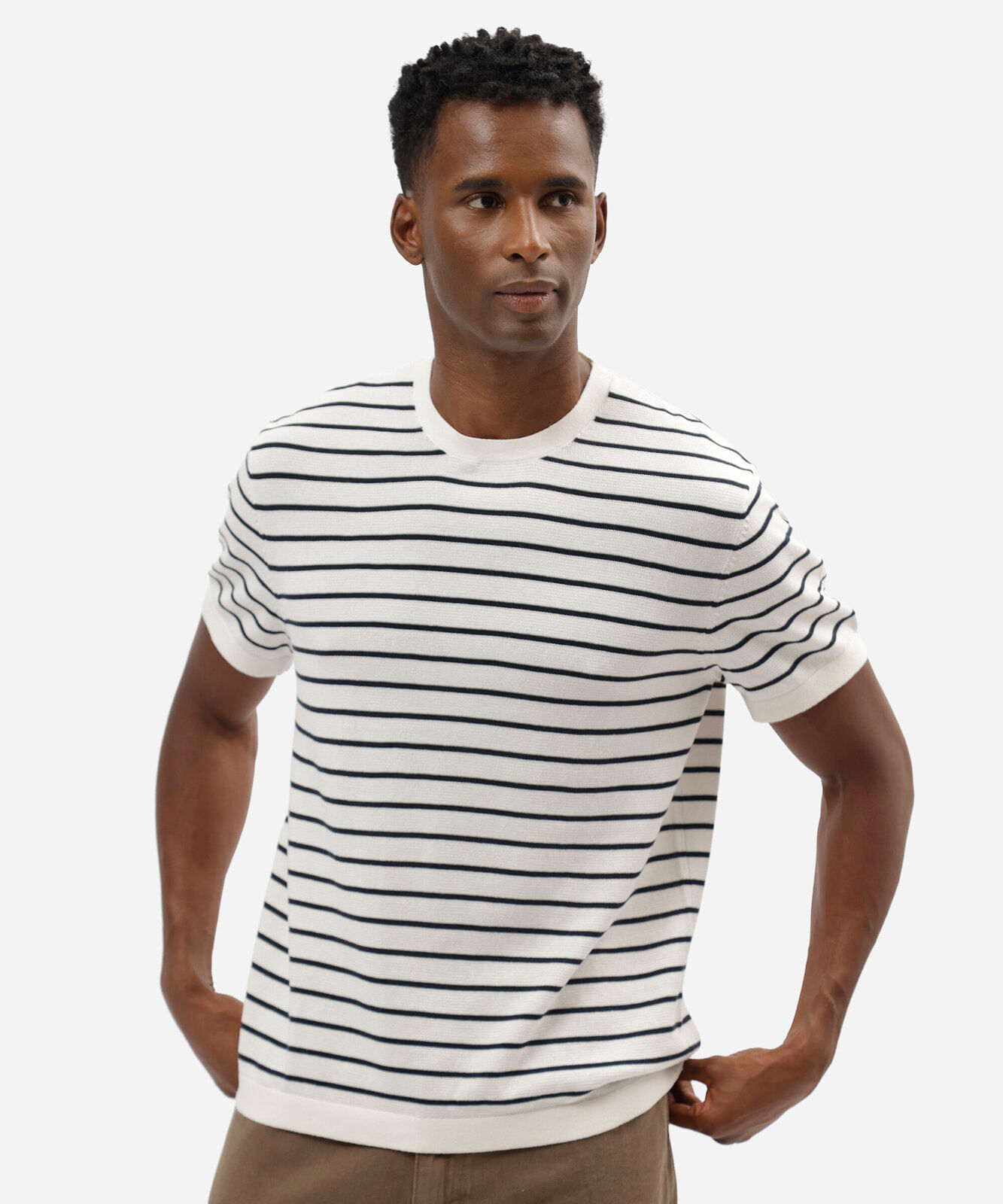 camiseta masculina de tricot listrada off white