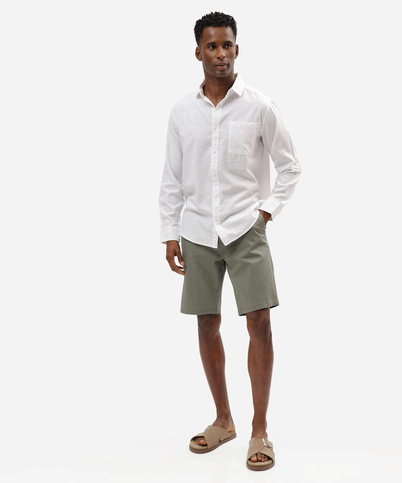 camisa comfort de algodão manga longa com bolso off white