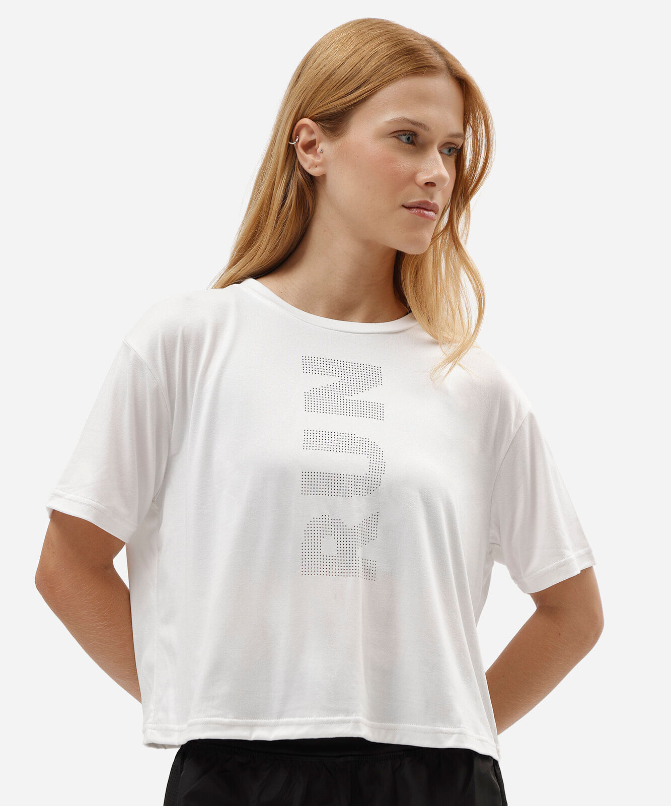 camiseta cropped feminina esportiva manga curta estampada branca