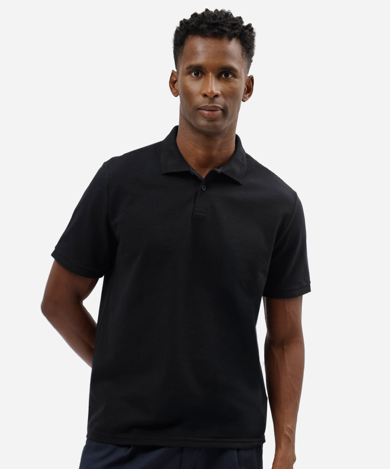 camisa polo comfort masculina em malha texturizada preta