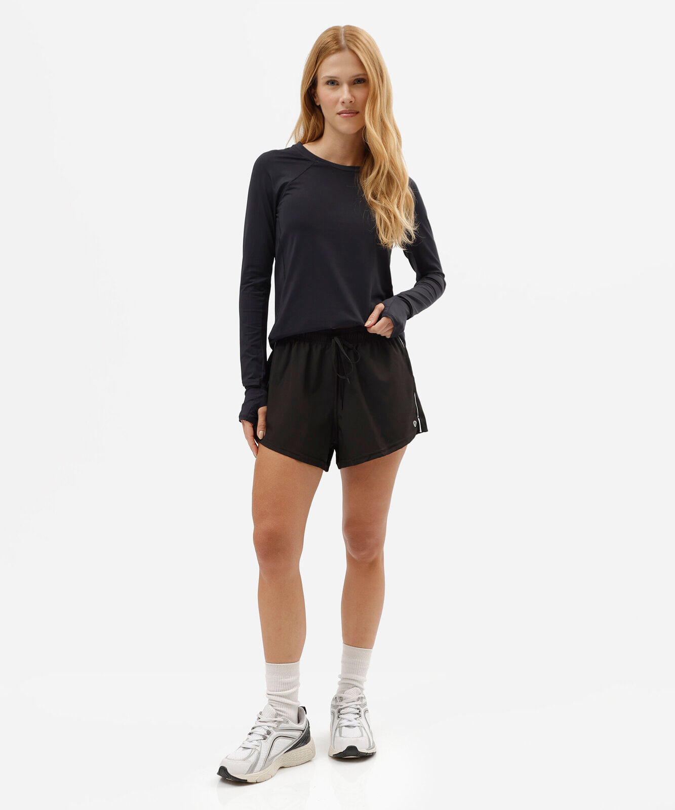 camiseta feminina de poliamida manga longa esportiva preta