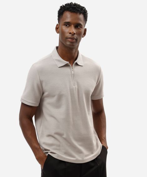 camisa polo masculina comfort em malha texturizada com zíper cinza