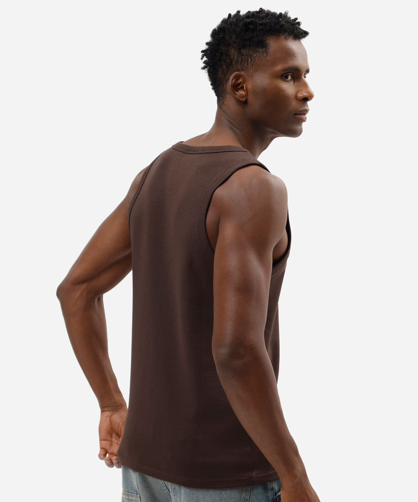 regata slim fit masculina de algodão básica marrom