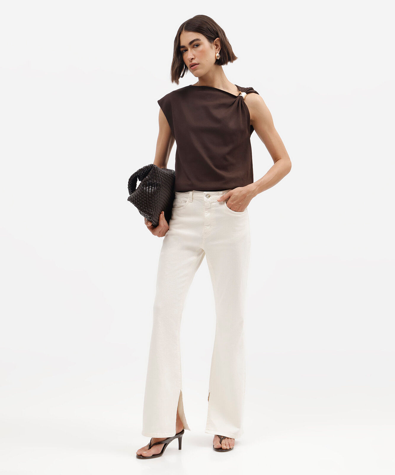 blusa feminina de tricot com fivela marrom