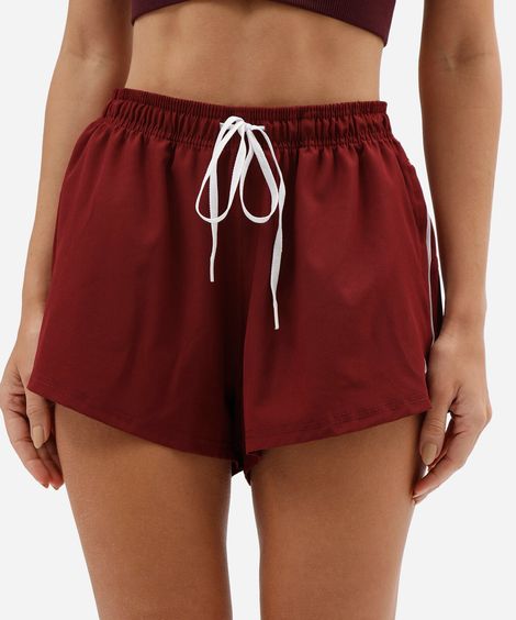 short esportivo feminino com nervura vinho