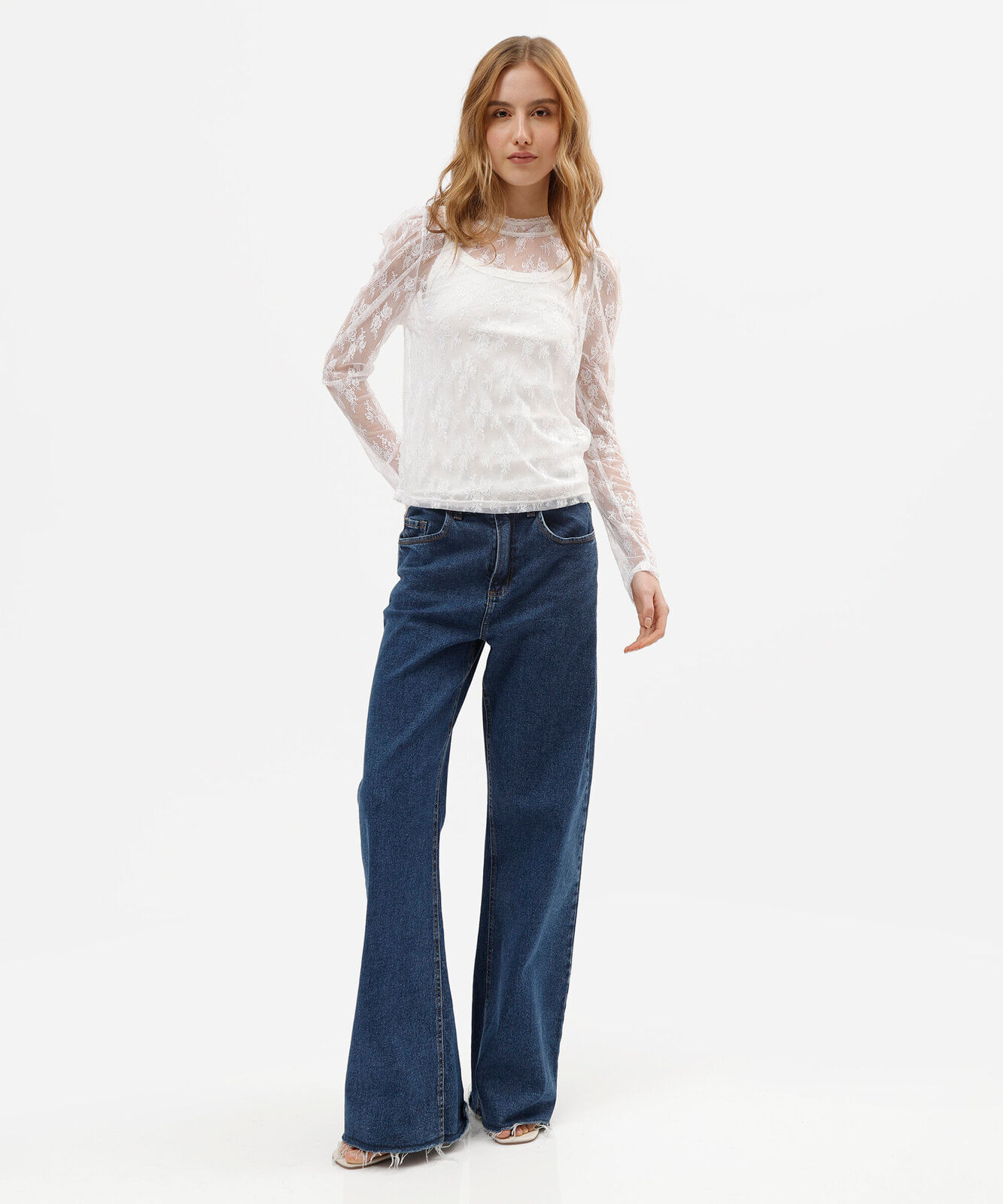 blusa feminina de renda manga longa floral off white