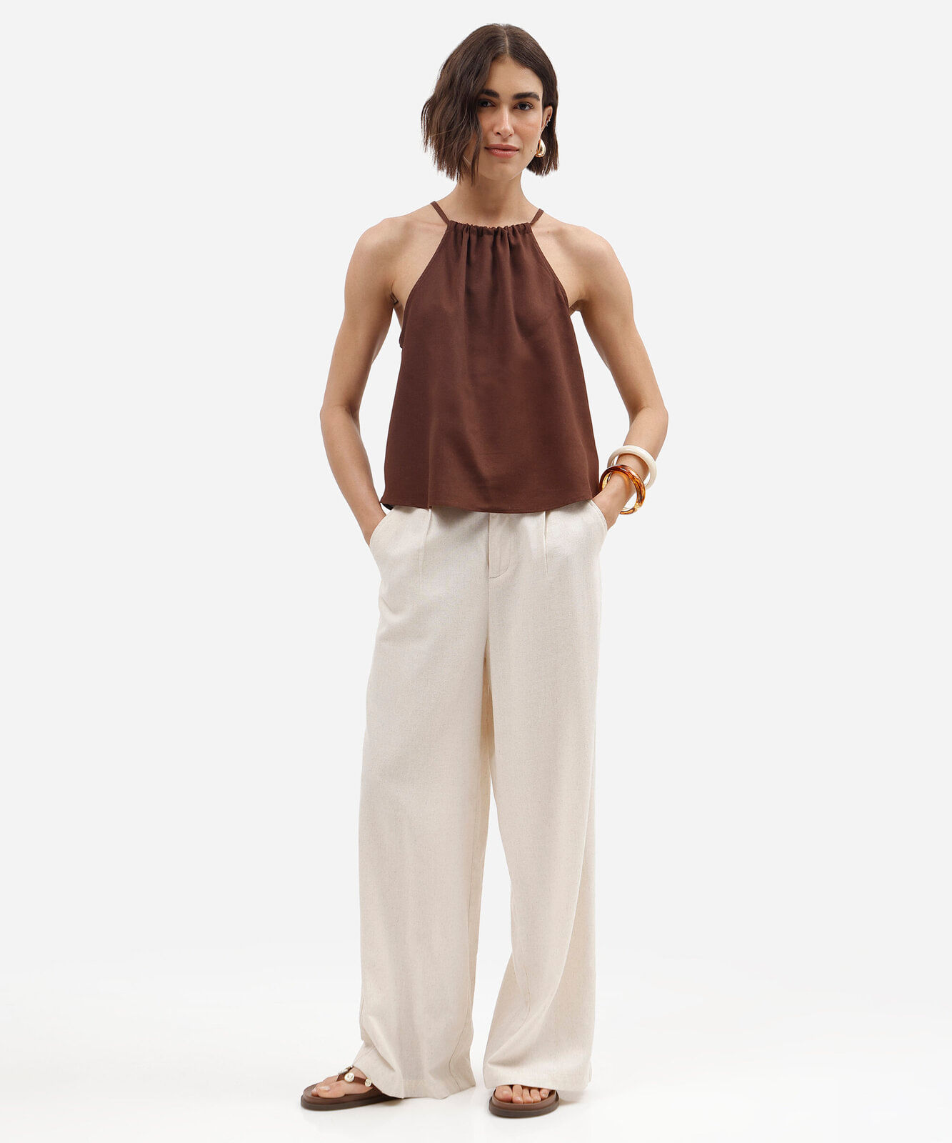 blusa feminina com linho halterneck marrom