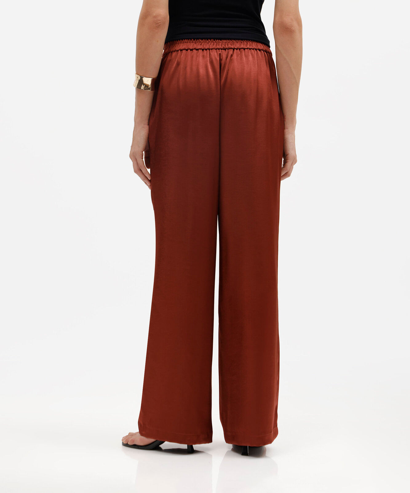 calça wide leg feminina cós elástico acetinada marrom