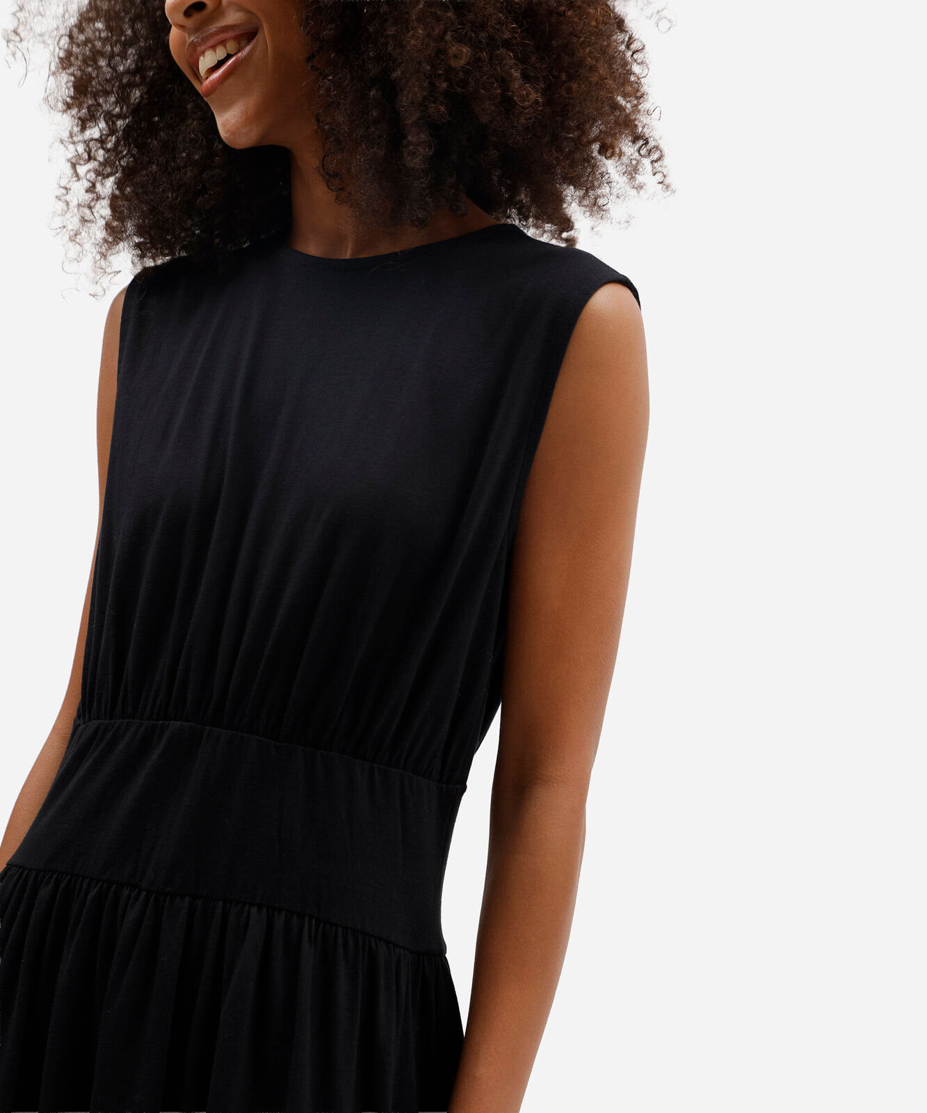 vestido midi feminino de algodão com recorte franzido preto